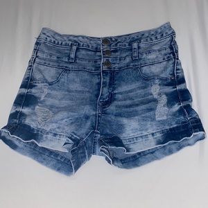 REFUGE HIGH WAISTED SHORTS